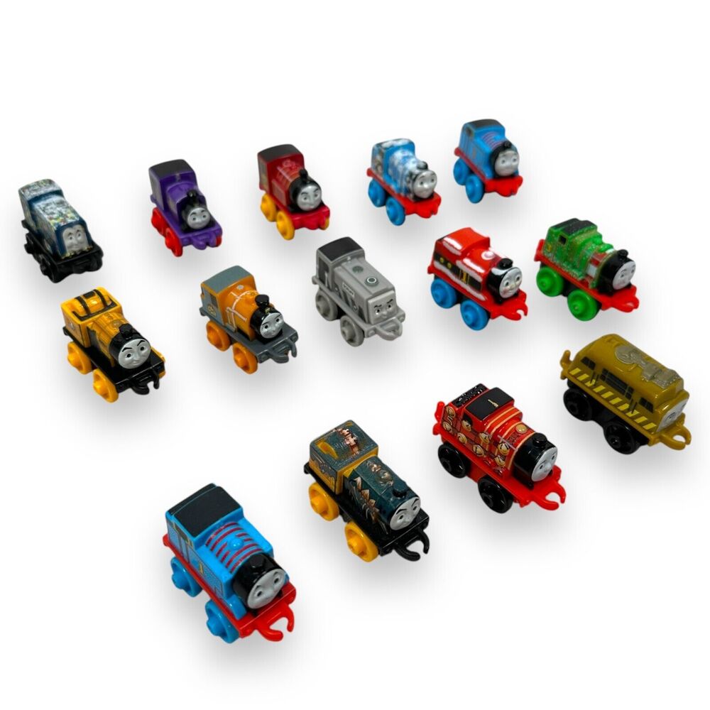 Thomas‎ The Train & Friends Minis Mini Figure Vehicles Christmas Lot of 14